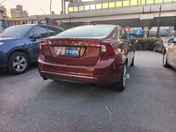 Volvo S60 2016