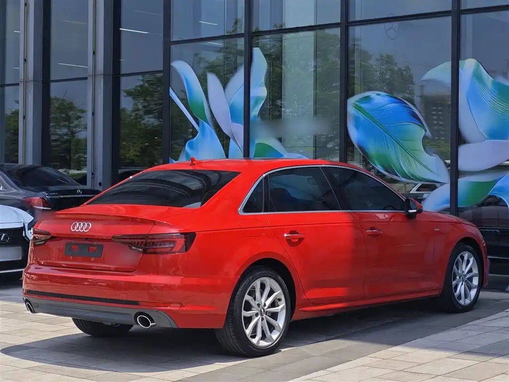 Audi A4L 2018 — фото 9