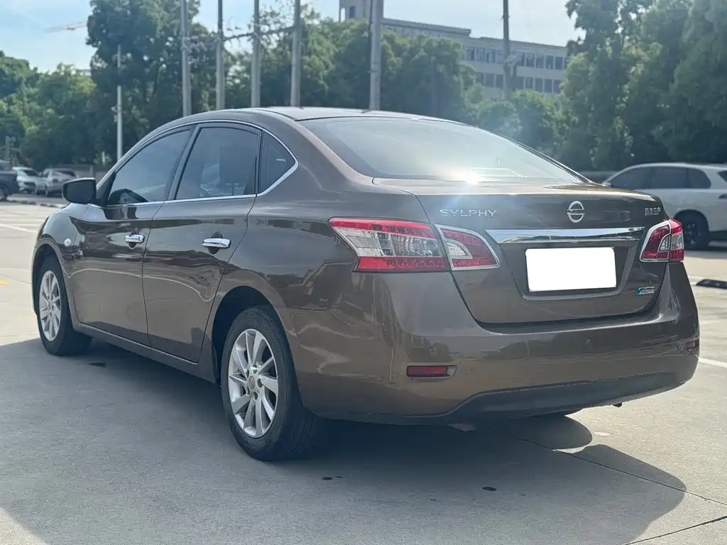 Nissan Sylphy 2015 — фото 9