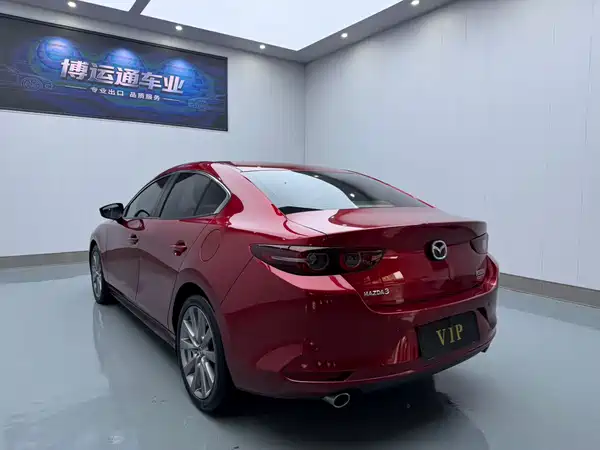 Mazda 3 Axela 2022