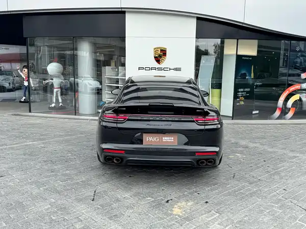 Porsche Panamera 2019