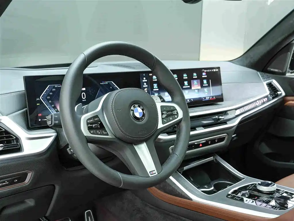 BMW X7 2024 — фото 7
