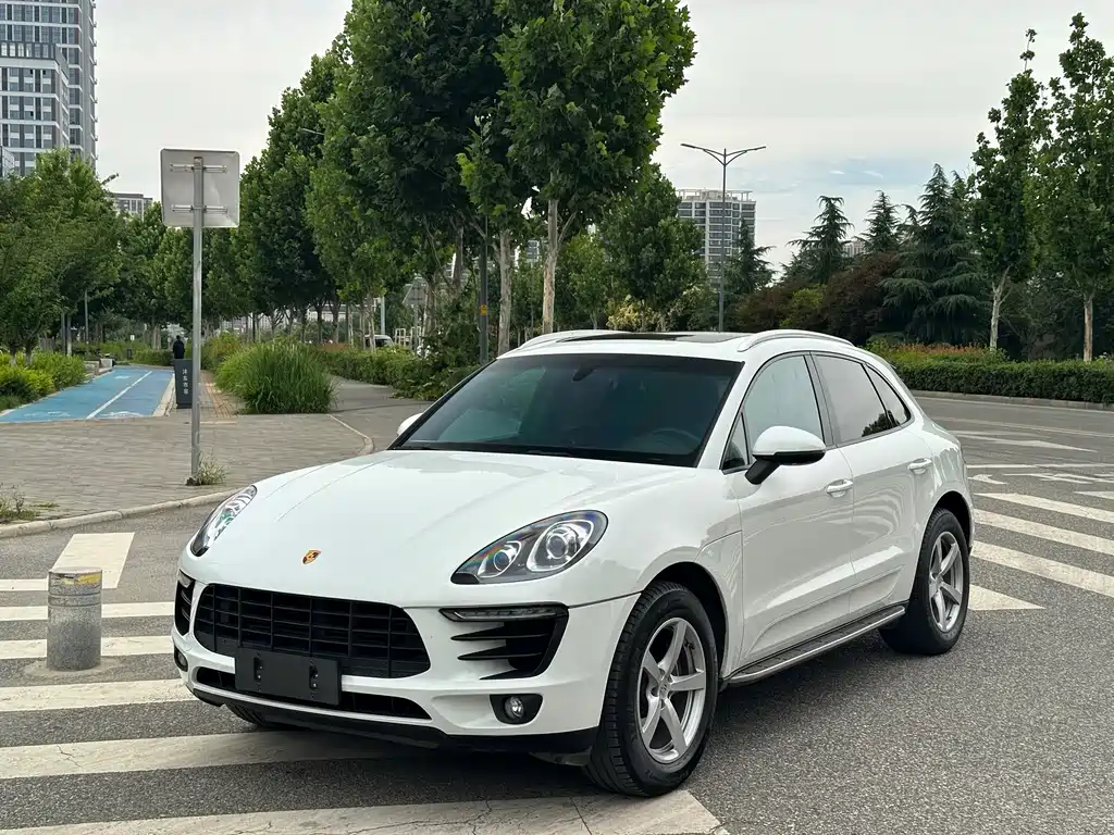 Porsche Macan 2016