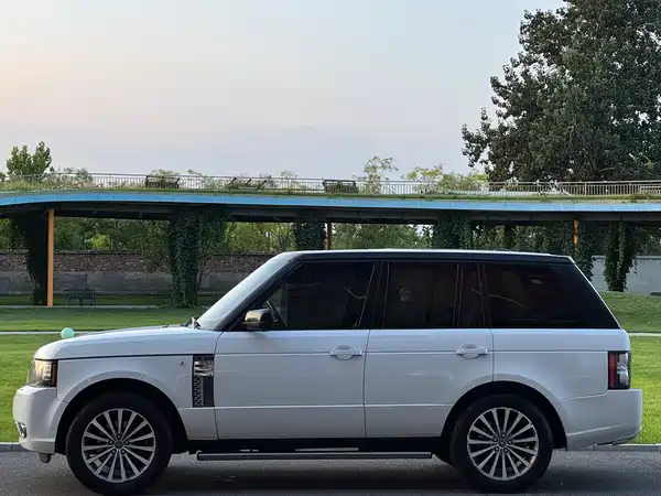 Land Rover Range Rover 2012