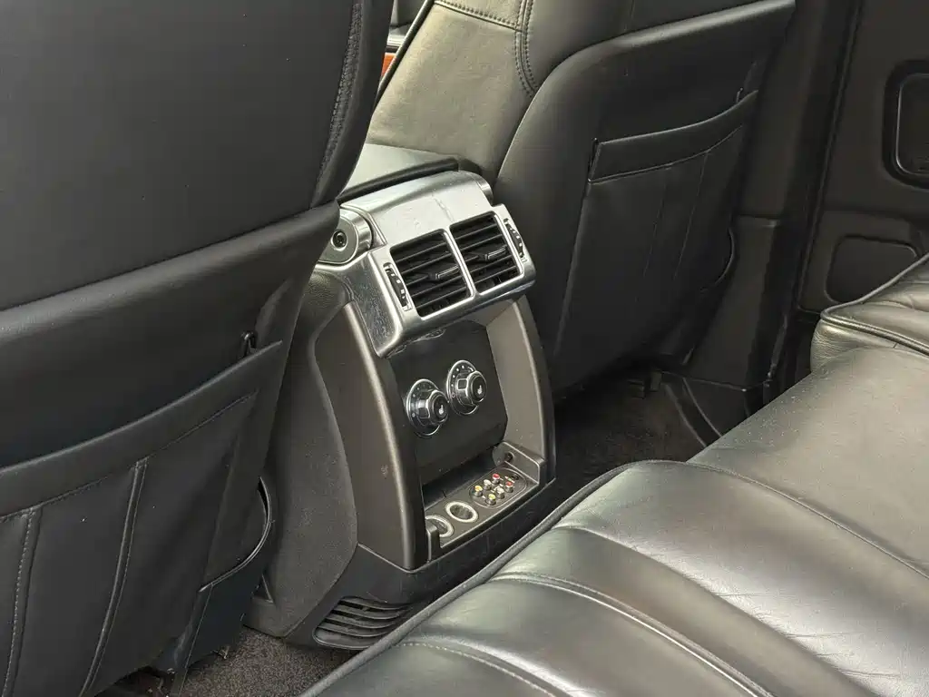Land Rover Range Rover 2012 — фото 10