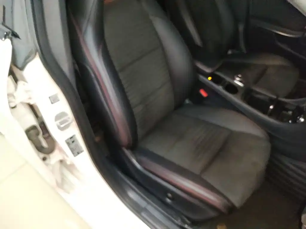 Mercedes-Benz CLA 2018 — фото 25