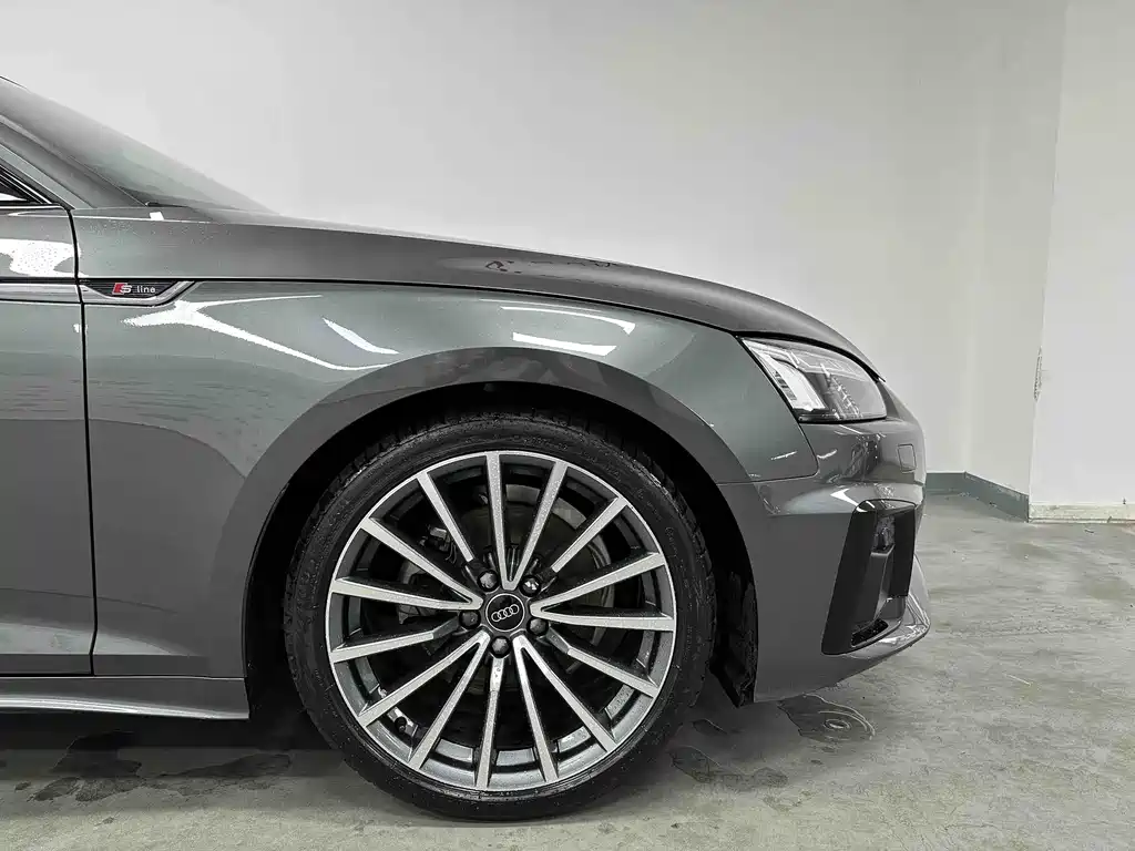 Audi A5 2025 — фото 11