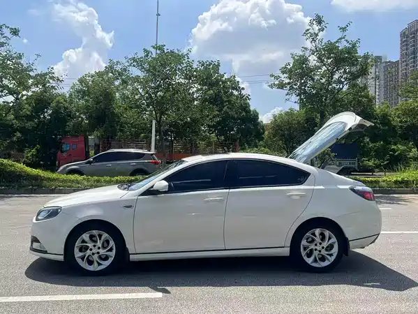 MG MG6 2014
