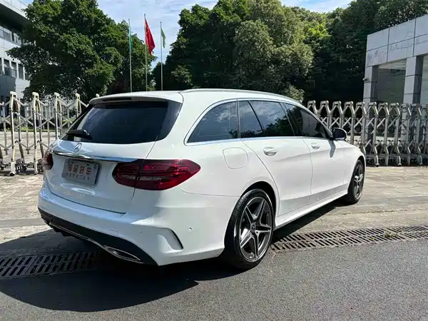Mercedes-Benz C-Class 2022