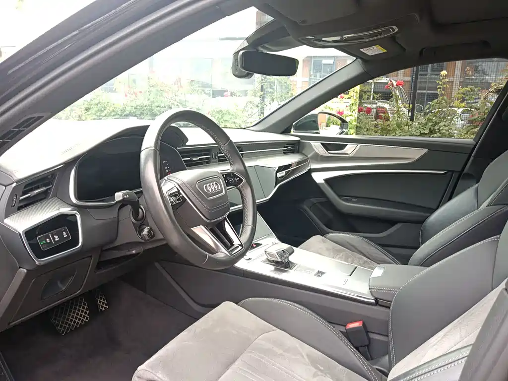 Audi A6L 2023 — фото 14