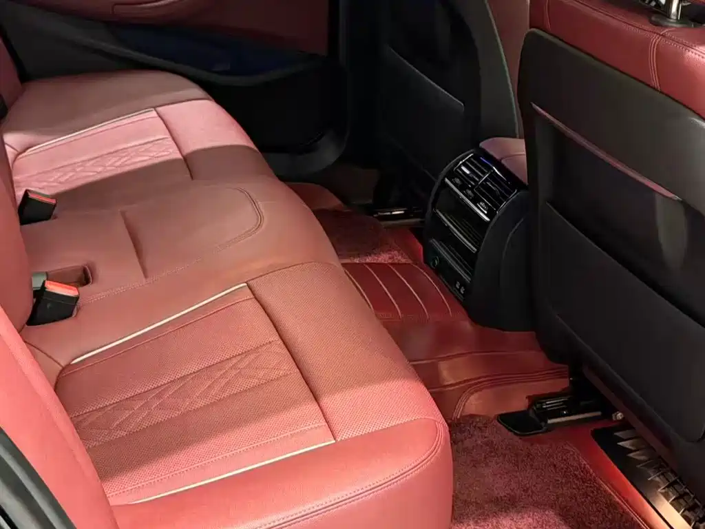 BMW 5 Series 2022