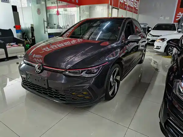 Volkswagen Golf GTI 2023