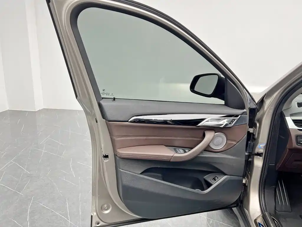 BMW X1 2023 — фото 11