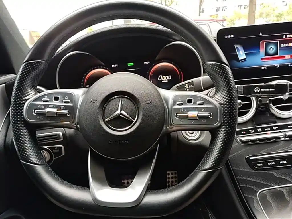 Mercedes-Benz C-Class 2022 — фото 11