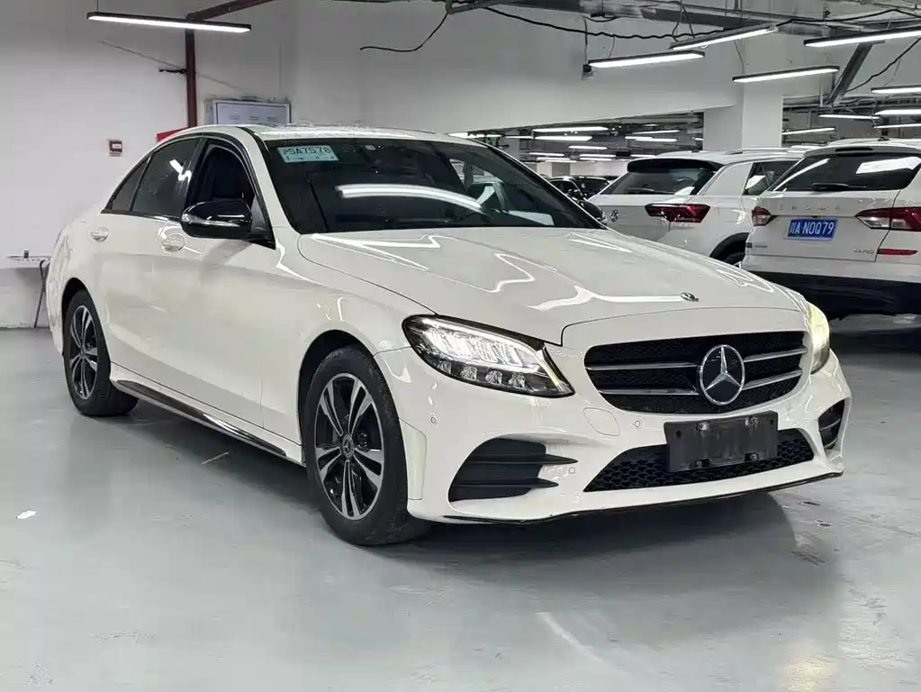 Mercedes-Benz C-Class 2019
