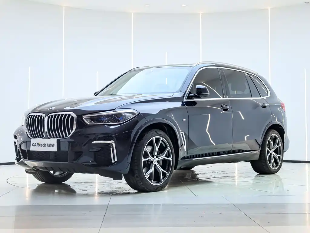 BMW X5 2023 — фото 1