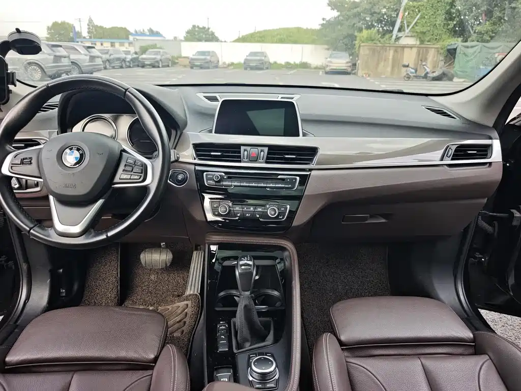 BMW X1 New Energy 2018 — фото 4