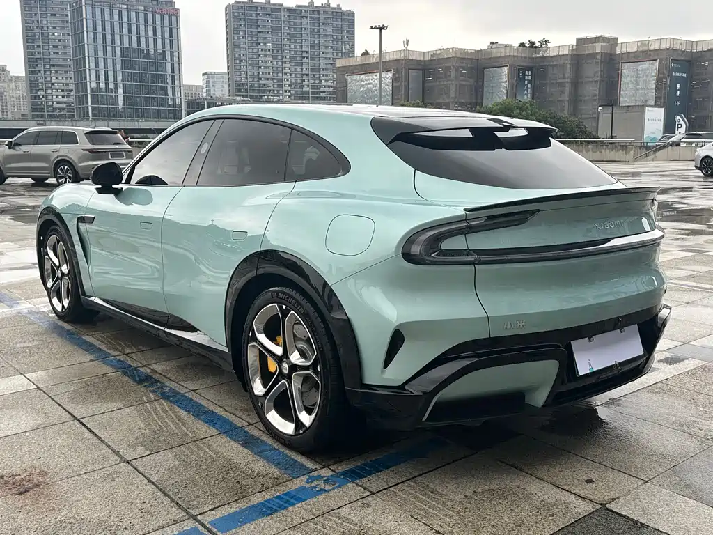 Xiaomi YU7 2025