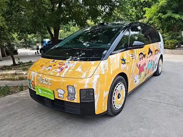 Li Auto MEGA 2024