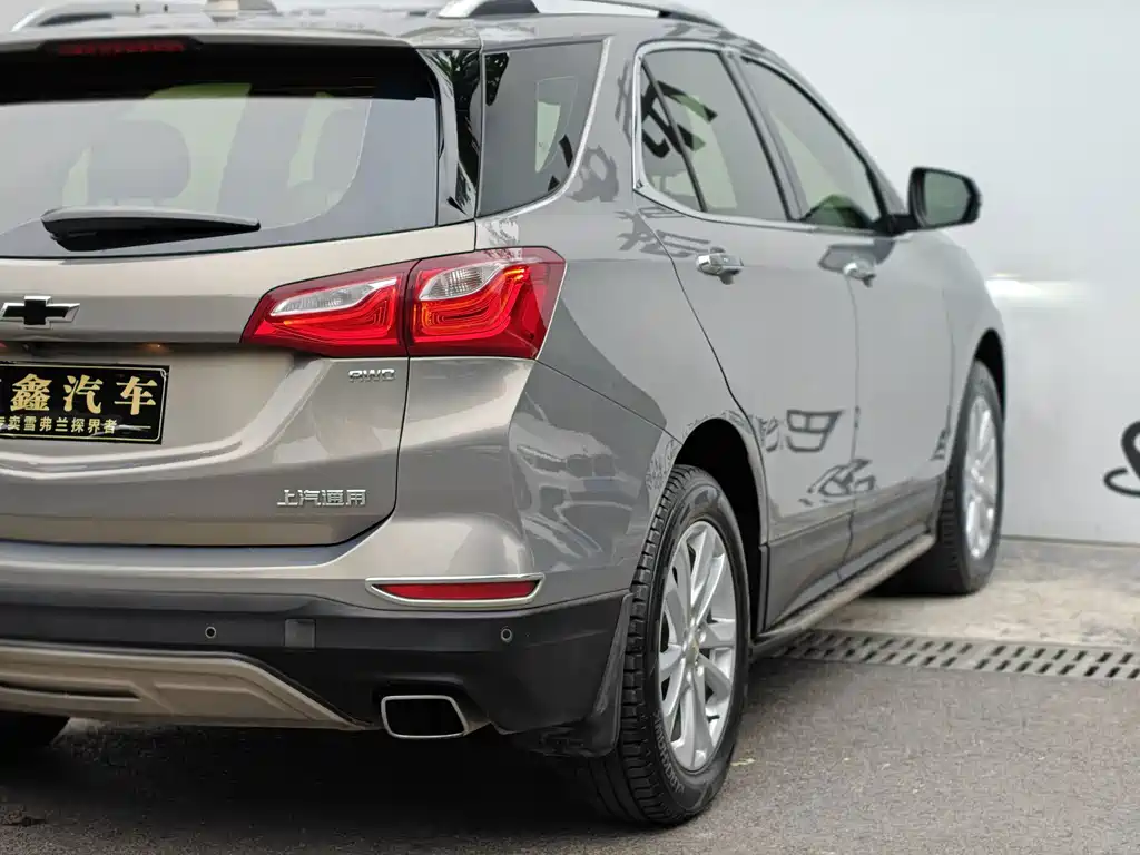 Chevrolet Equinox 2018 — фото 11
