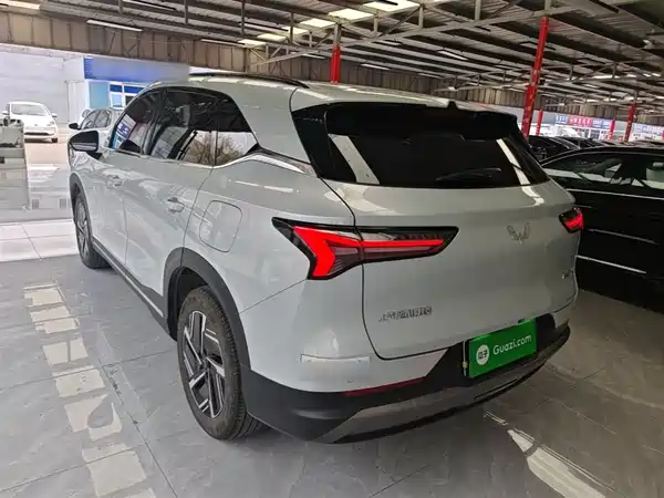 Wuling Starlight S 2024