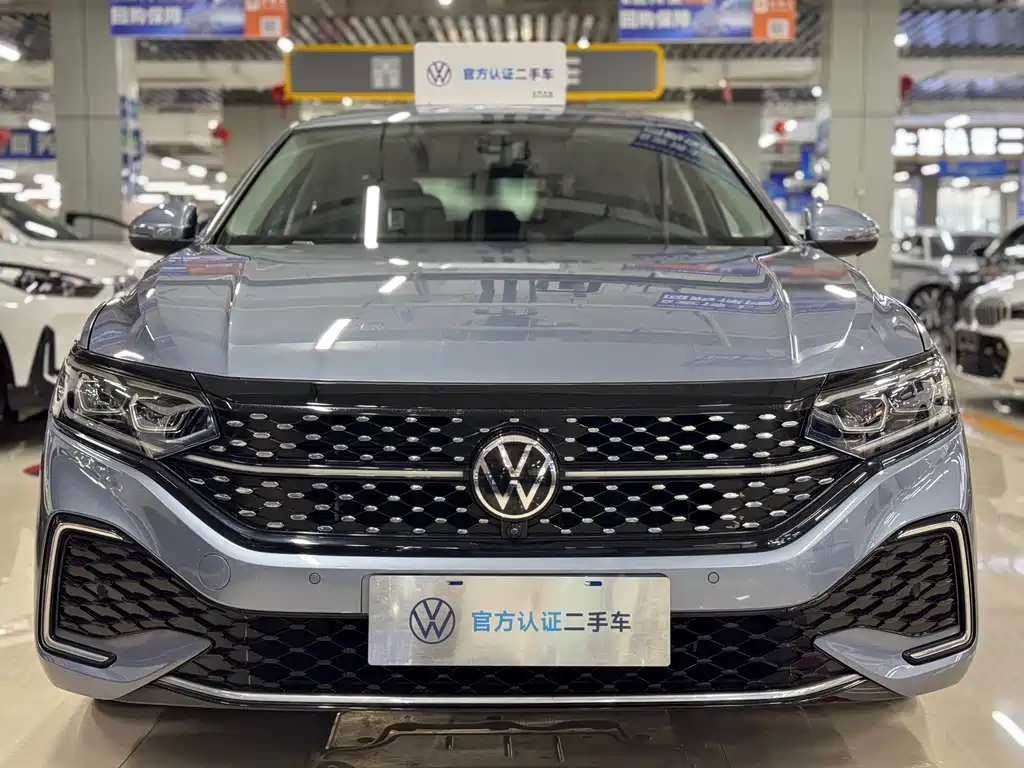 Volkswagen Passat 2021