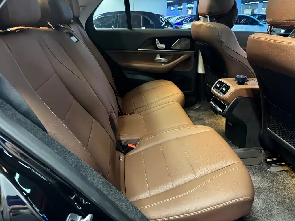 Mercedes-Benz GLE 2025