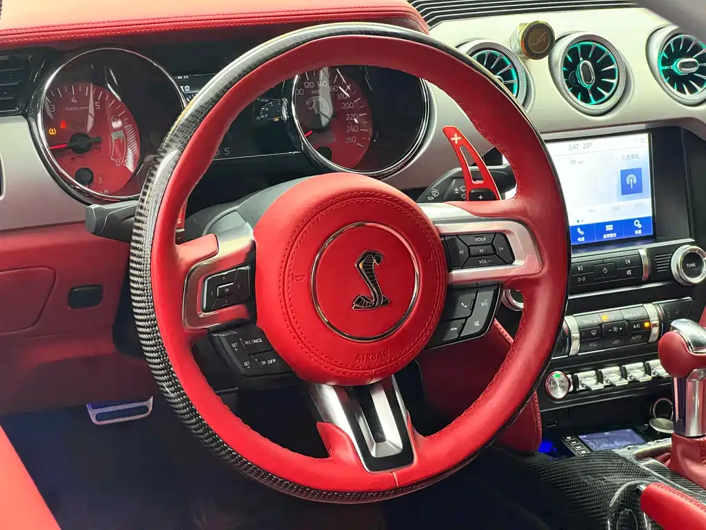 Ford Mustang 2015 — фото 17