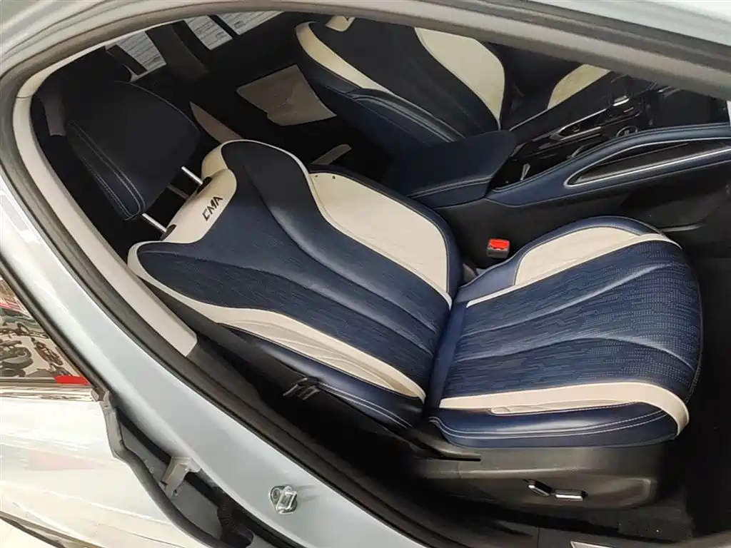 Geely Xingyue L 2023 — фото 25