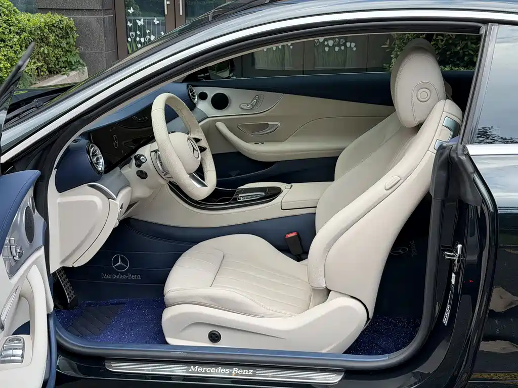 Mercedes-Benz E-Class 2023 — фото 9