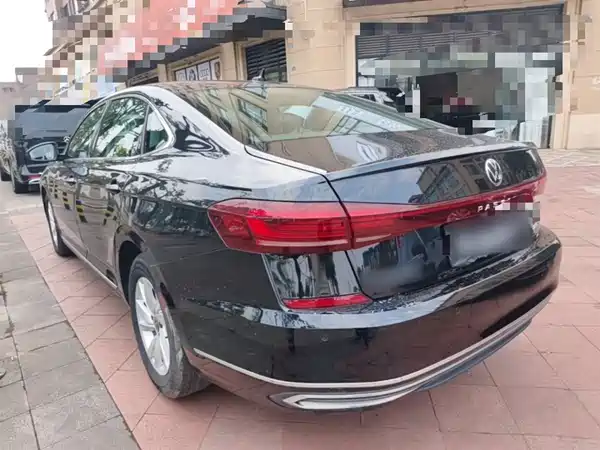 Volkswagen Passat 2024