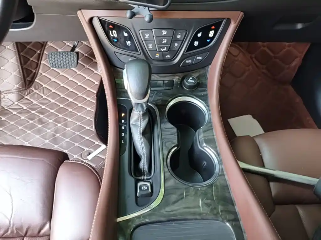 Buick Envision Plus 2015 — фото 14