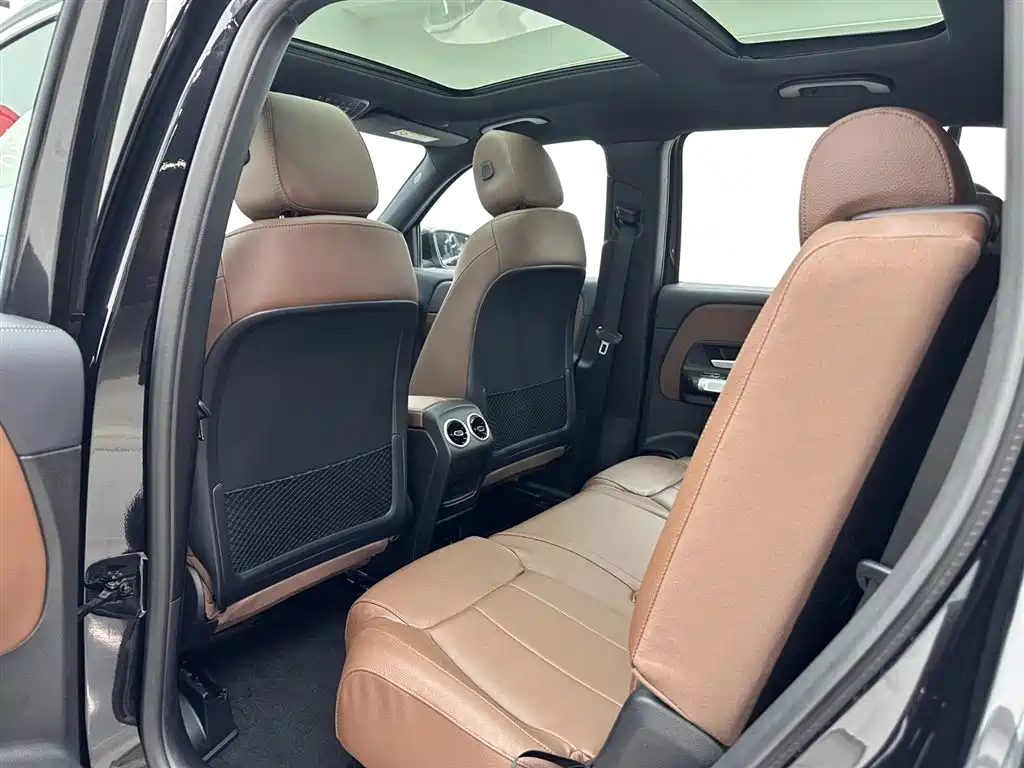 Mercedes-Benz GLB 2023 — фото 21