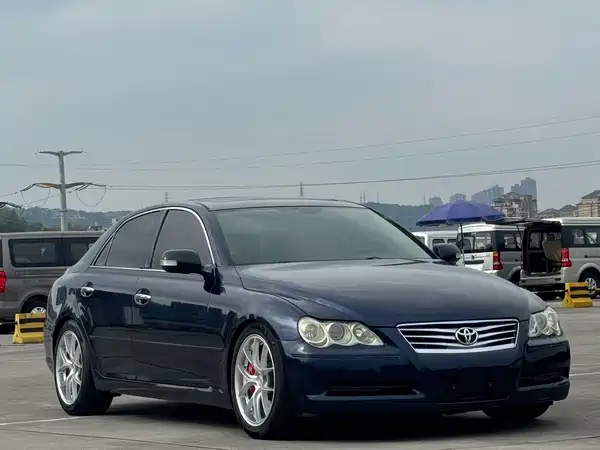 Toyota Reiz 2008