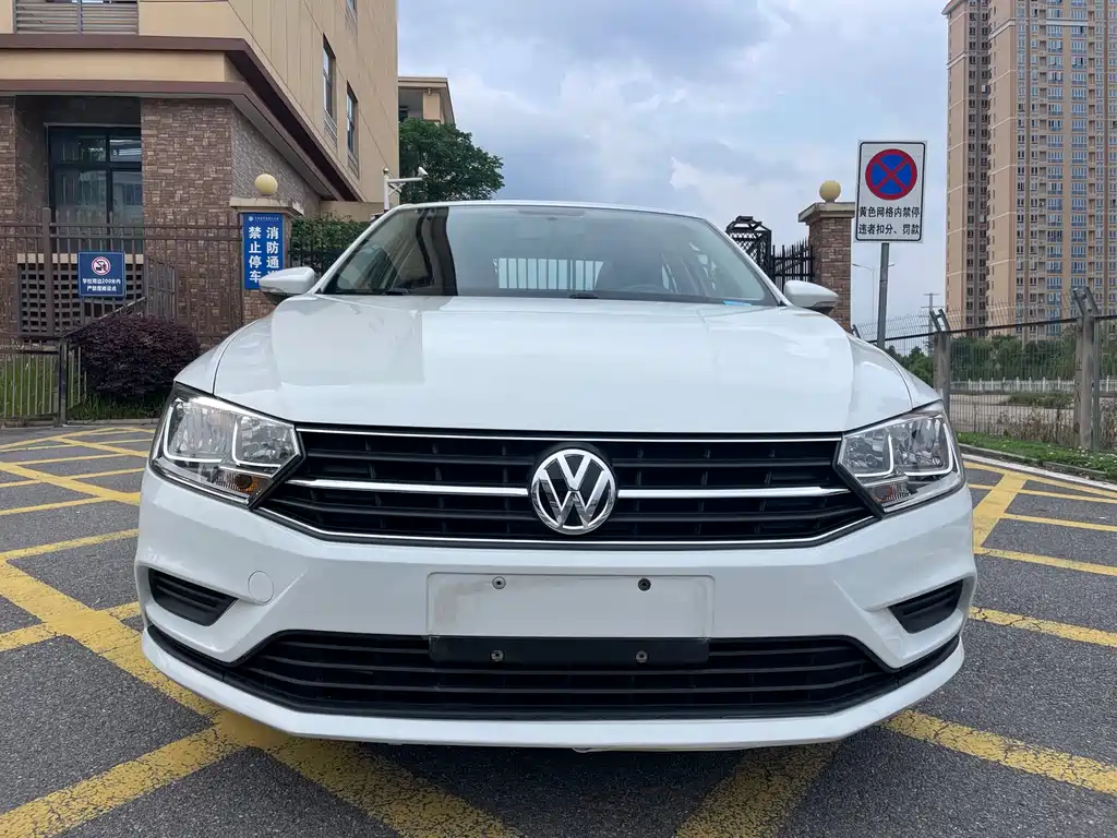 Volkswagen Bora 2021