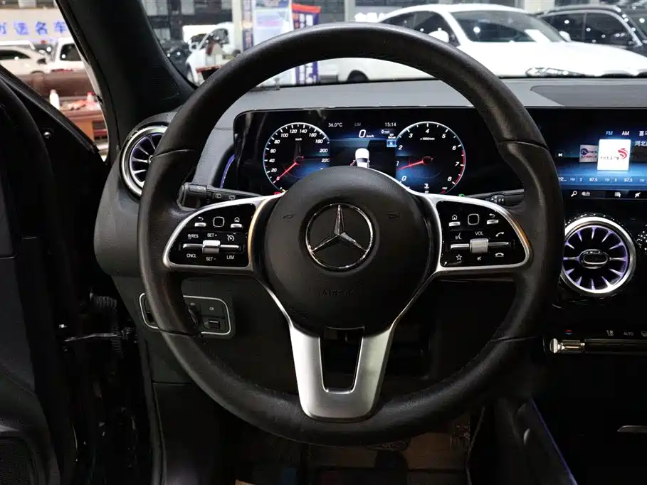 Mercedes-Benz GLB 2023 — фото 14