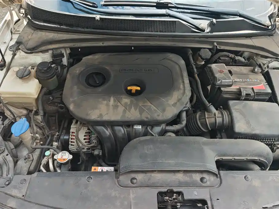 Hyundai Mistra 2014 — фото 10