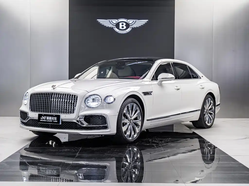 Bentley Flying Spur 2025 — фото 1