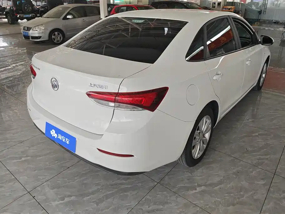 Buick Excelle 2021