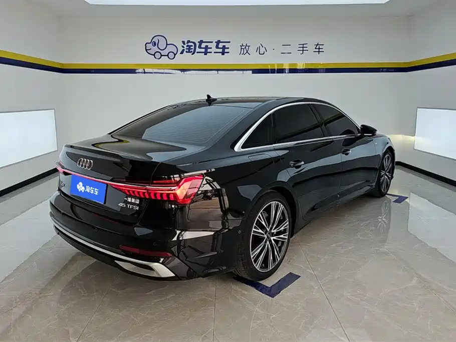 Audi A6L 2023