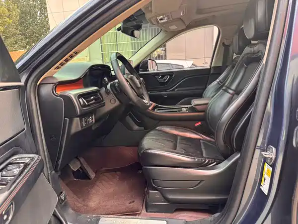 Lincoln Aviator 2020