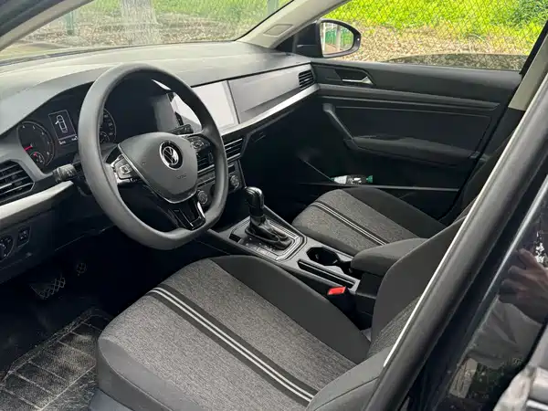 Volkswagen Lavida 2022