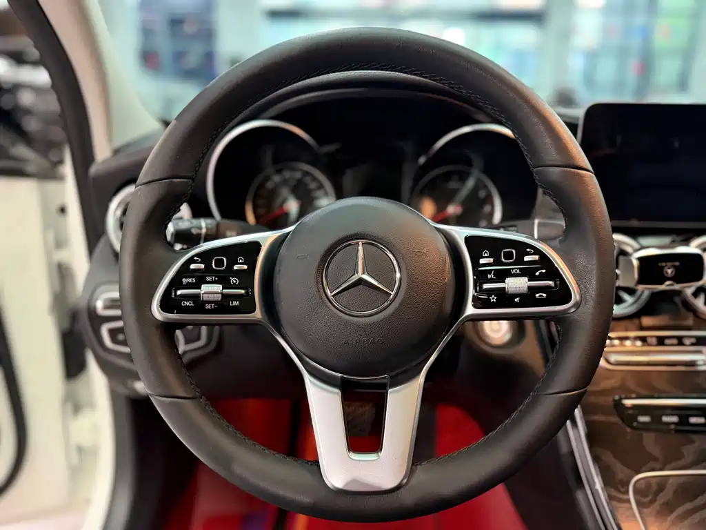 Mercedes-Benz C-Class 2019 — фото 8