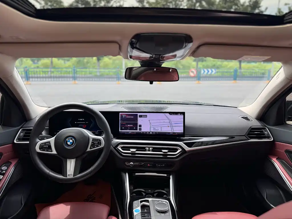 BMW i3 2024 — фото 9