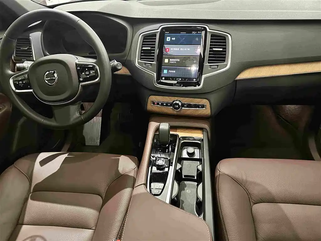 Volvo XC90 2025 — фото 14