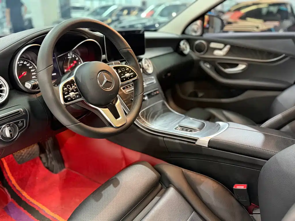 Mercedes-Benz C-Class 2019