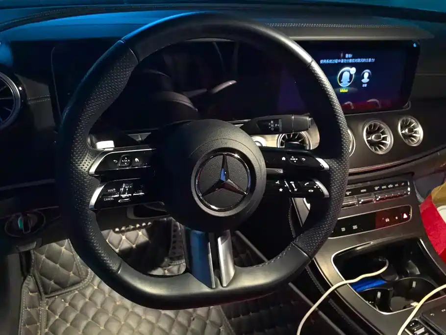 Mercedes-Benz E-Class 2024 — фото 15