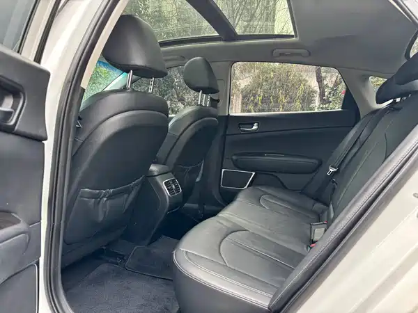Kia K5 2016