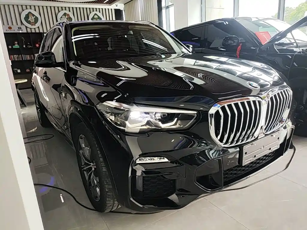 BMW X5 2021