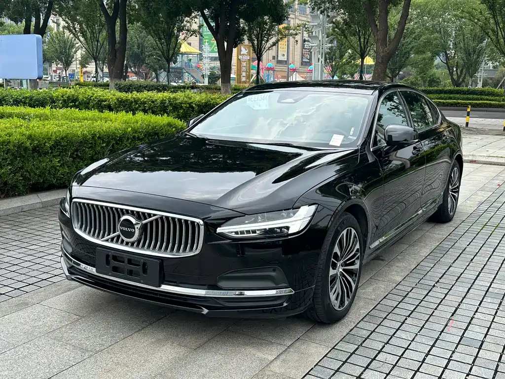 Volvo S90 2025 — фото 1